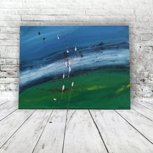 Farbenfrohes Acrylbild mit dynamischen Pinselstrichen in Blau, Grün und weißen Akzenten, Kreative Kunstwerke von Julia Magdalena, ideal für moderne Wohnräume und Kunstliebhaber, signiert 2015.